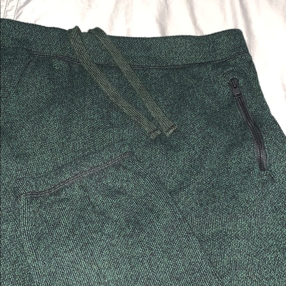 Roots Sweatpants - Picture 4 of 6